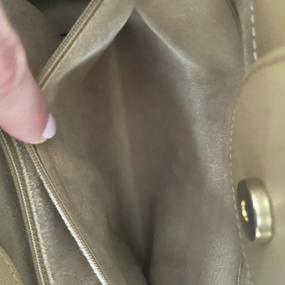 CHANEL DEAUVILLE TOTE - Picture 6 of 16